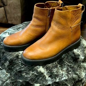 Franco Sarto Billie Zip ankle boot